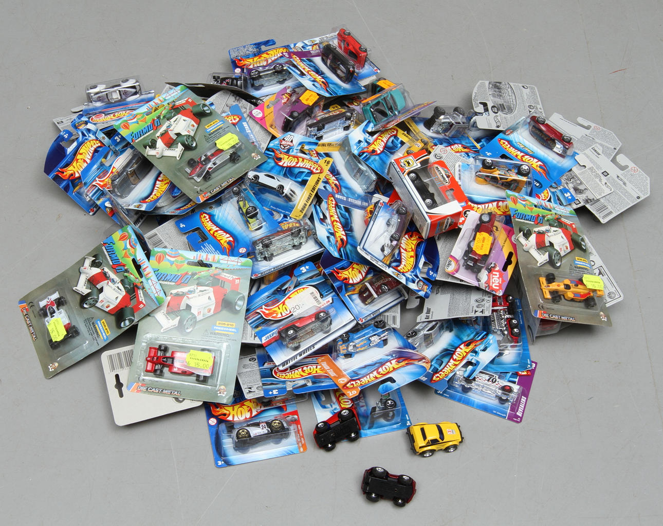 LEKSAKSBILAR, ca 90 st, mestadels HOT WHEELS, originalkartonger.