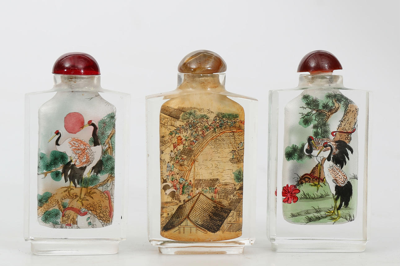 SNUSFLASKOR, glas, 3 stycken, Kina, 1900-tal.