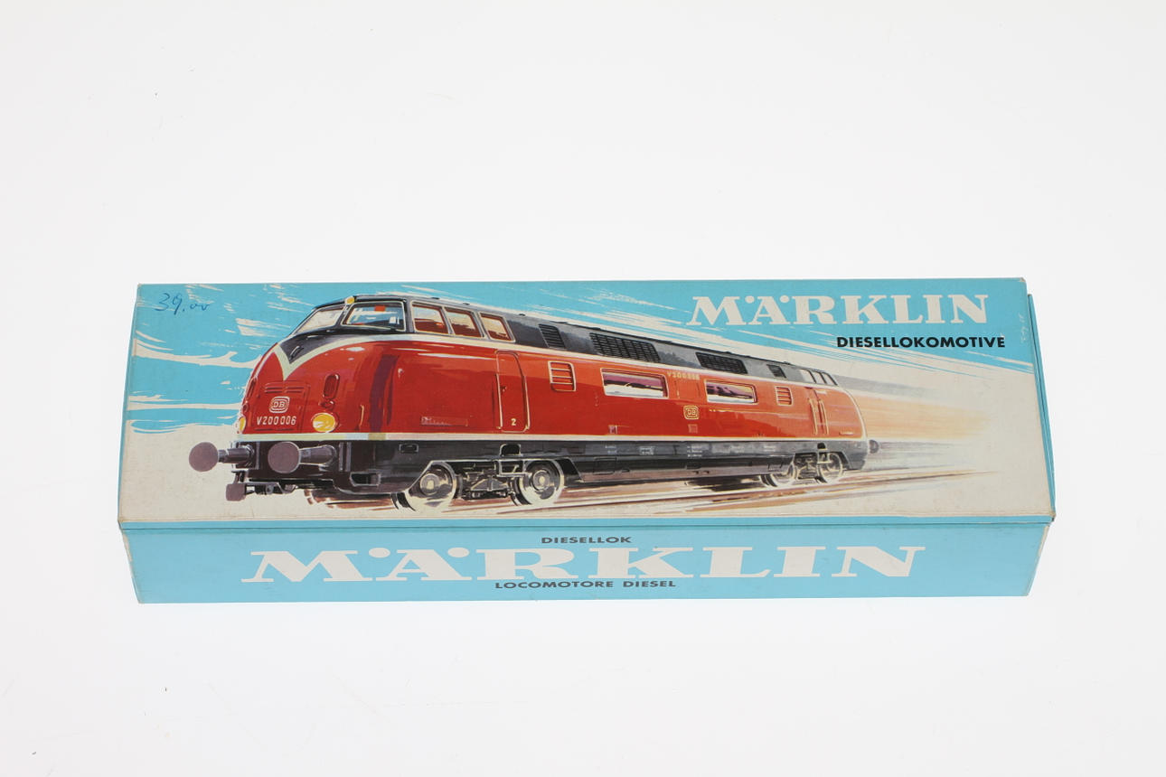 MODELLTÅG MÄRKLIN 3021 tyska dieselloket Röda Älgen i originalkartong.