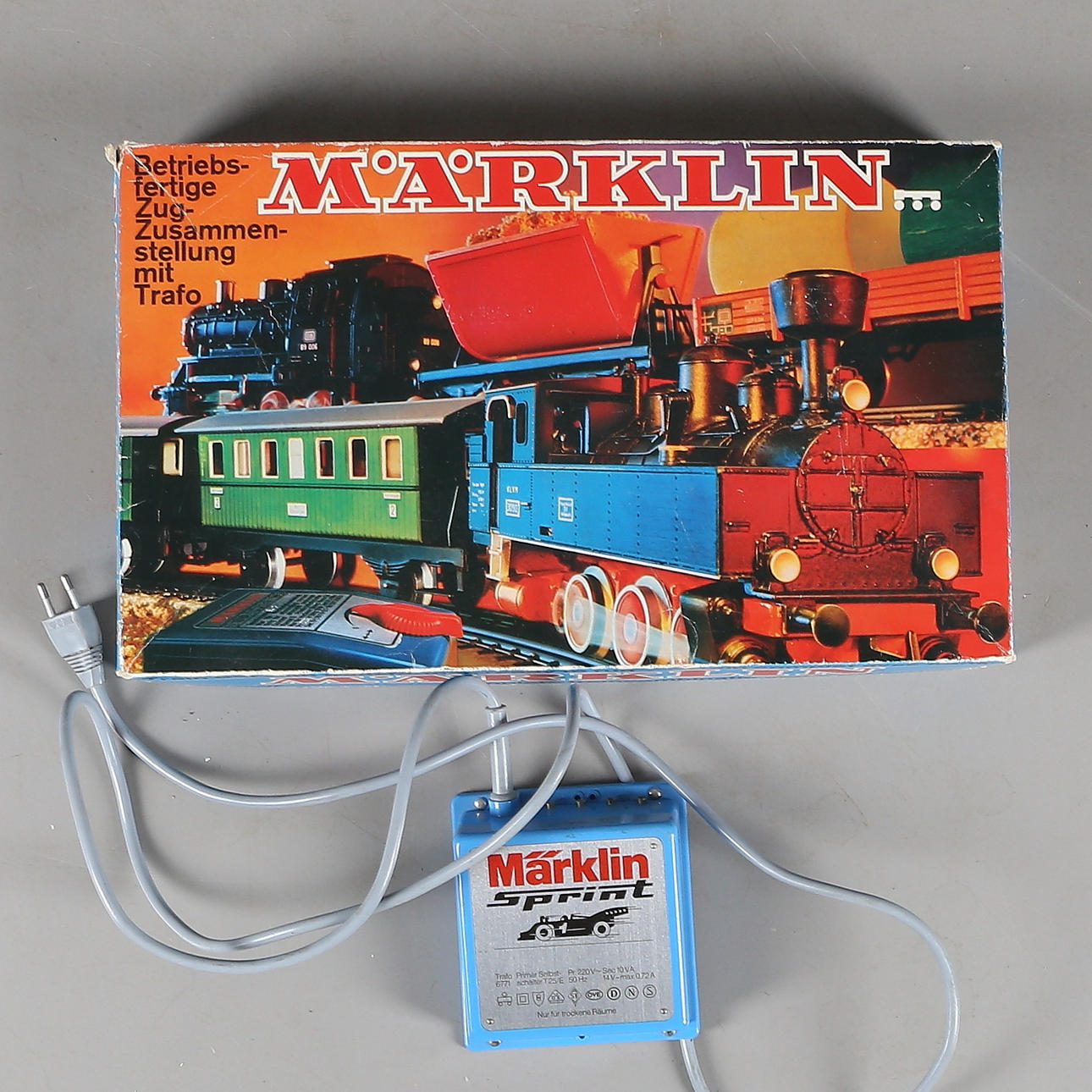 MODELLTÅG samt RÄLS, 15 delar, Märklin, 1900-talets andra hälft.