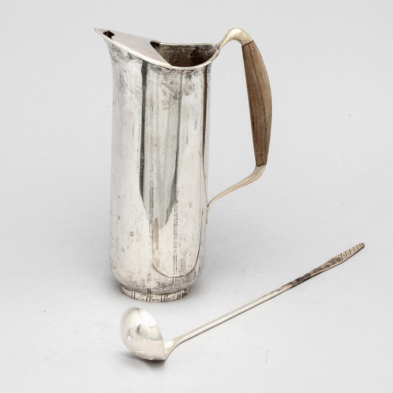 DRINKKANNA med ISSKED,Axel Salomonsen, sterlingsilver, Danmark.