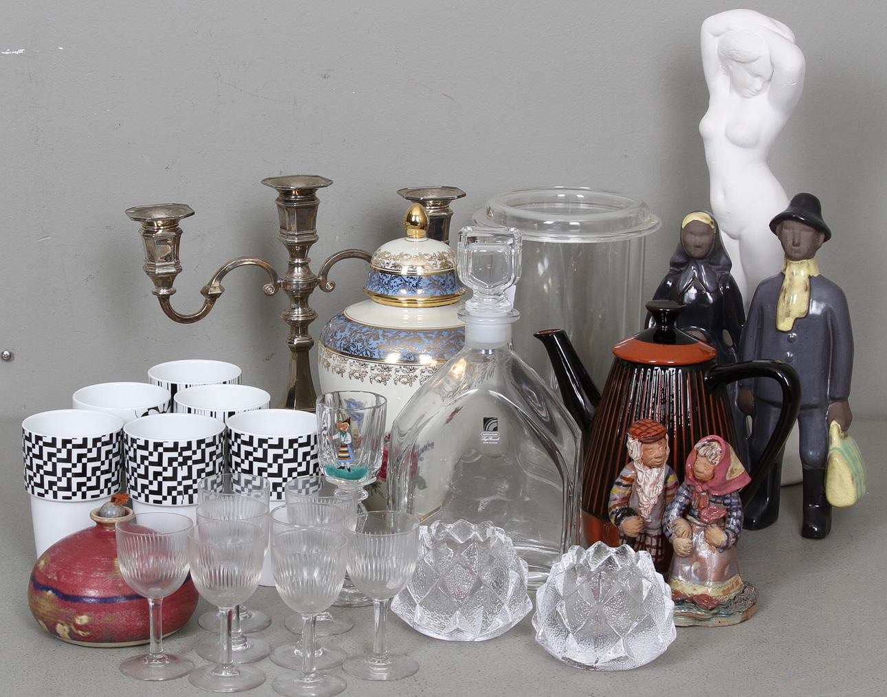 DIVERSE, glas och keramik mm. 1900-tal.