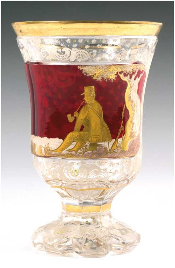 fot kopp, 19 århundrade, klart glas, fasetterad, vit blommig målad.