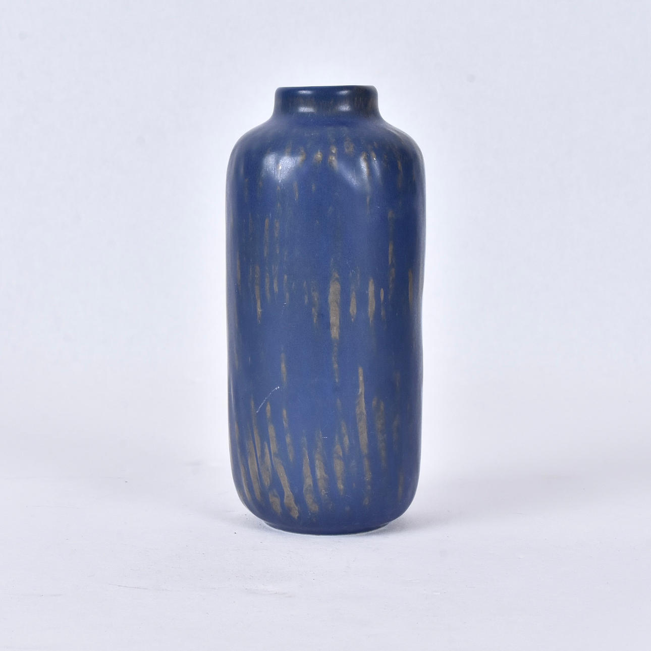GUNNAR NYLUND. Vase, stentøj, „Rubus“, Rörstrand.