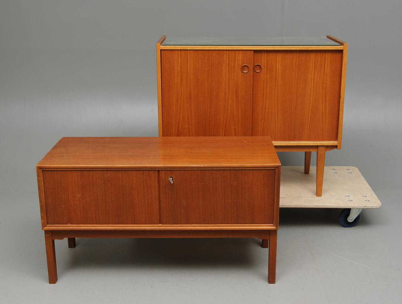 SIDEBOARD, 2 st, 1950/60-tal.