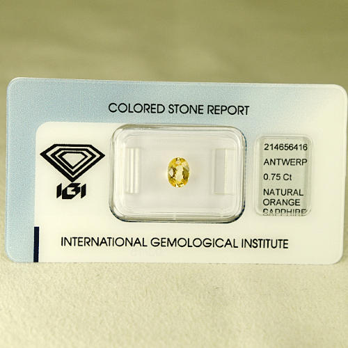 SAFIR - Safir, 0.75 CT, IGI Antwerpen.