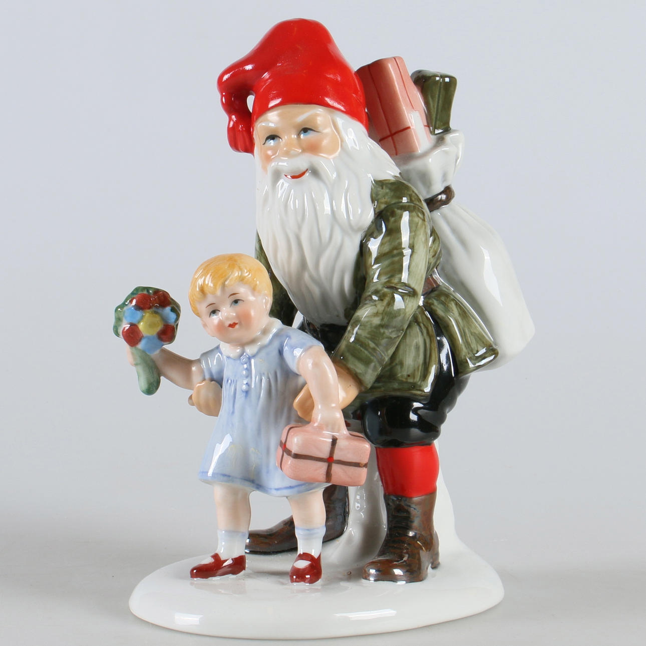 FIGURIN, porslin, efter Jenny Nyström, Kalmar Läns Museum, 1900-tal.