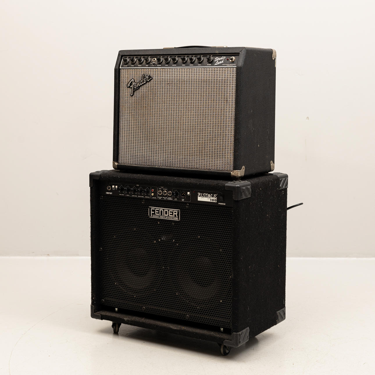 FENDER, 2 amplifiers, “Studio Lead” and “Rumble 100".