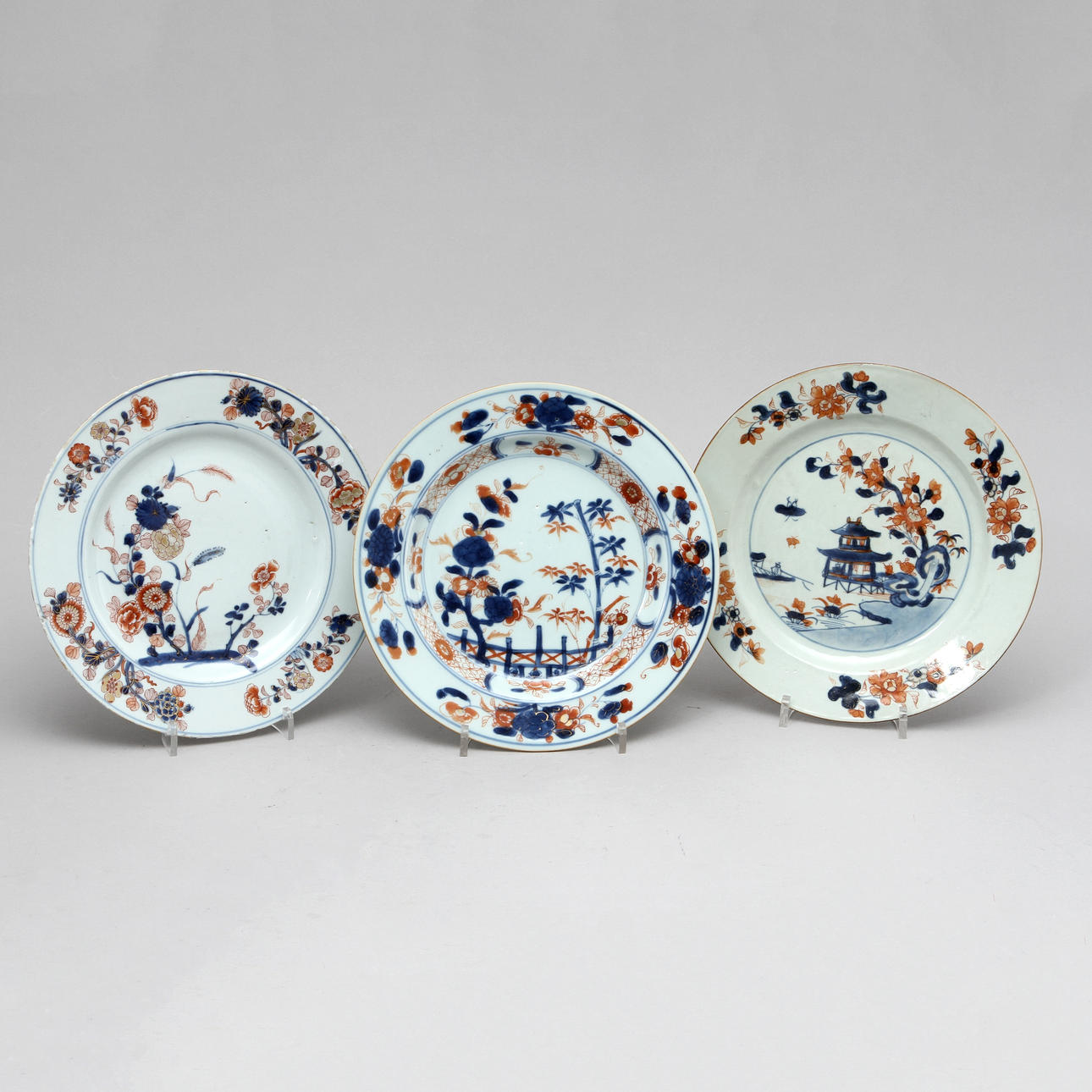 TALLRIKAR, 3 st, porslin, Kina, Qianlong(1736-1795).
