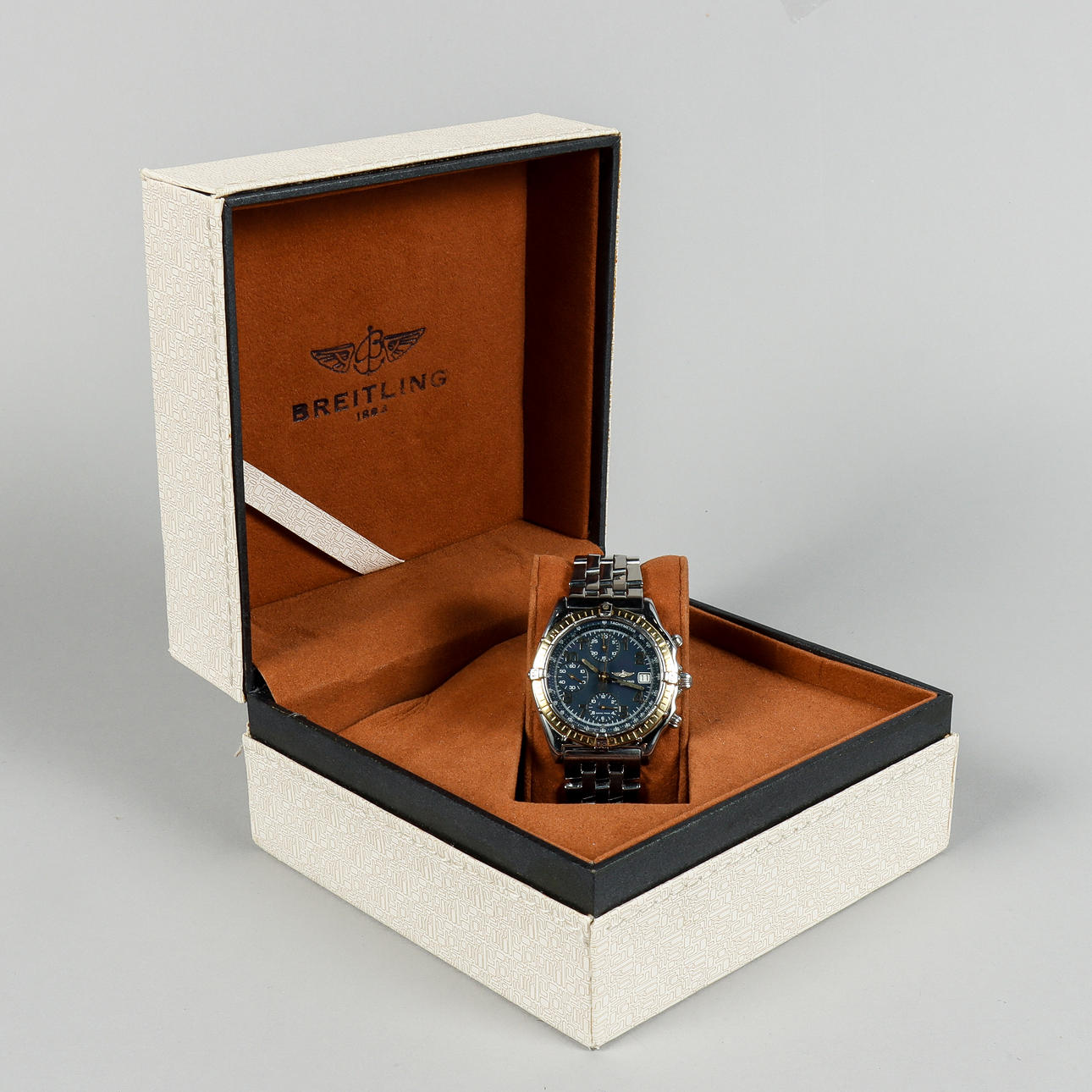 BREITLING “Chronomat”, reference D13050.1 automatic.
