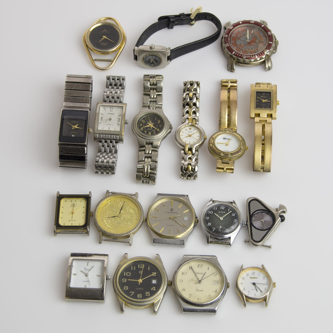 ARMBANDSUR, 18 stycken.