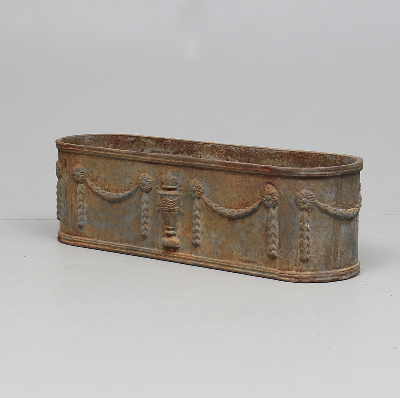 BLOMSTERLÅDA, gjutjärn, gustaviansk stil, 1900-tal.