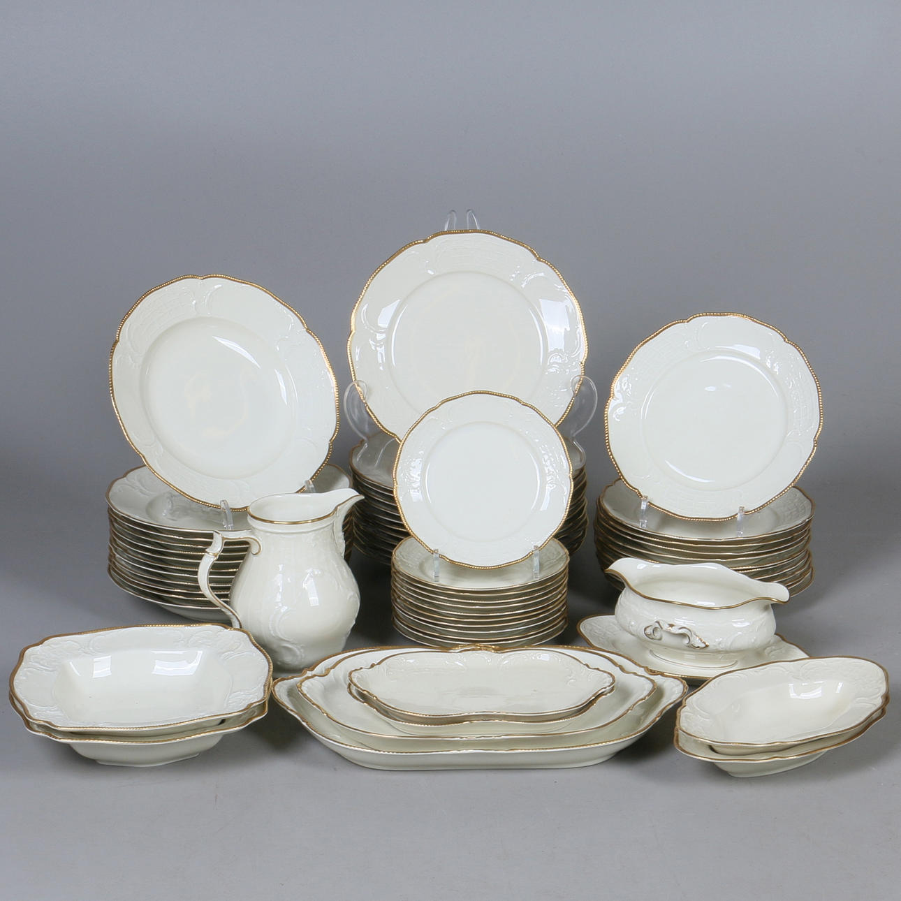 MATSERVIS, 58 delar, porslin, Sanssouci, Rosenthal, U.S Zone, 1900-tal.