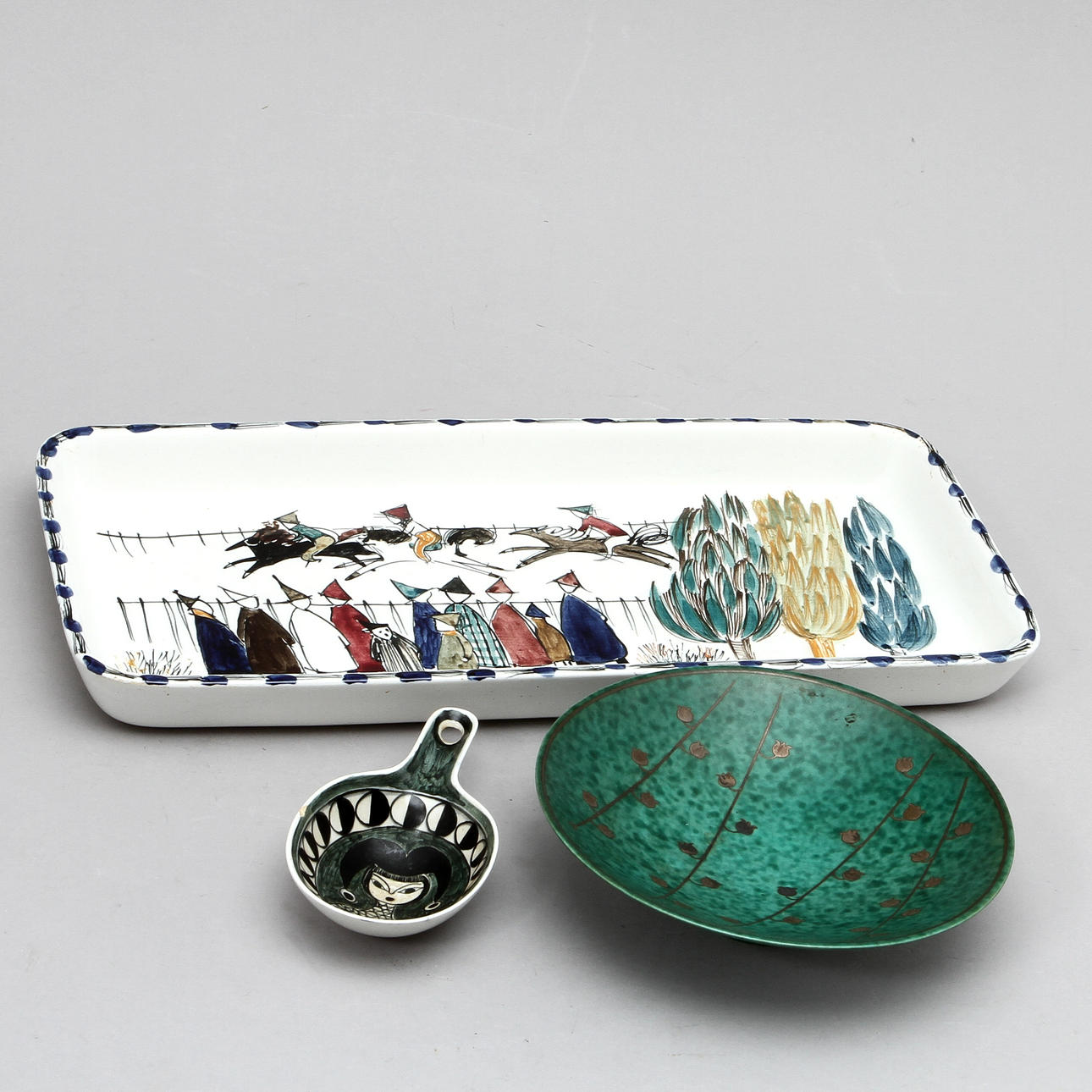 UPPLÄGGNINGSFAT, SKÅLFAT samt SKED, porslin, 1900-talets andra hälft.