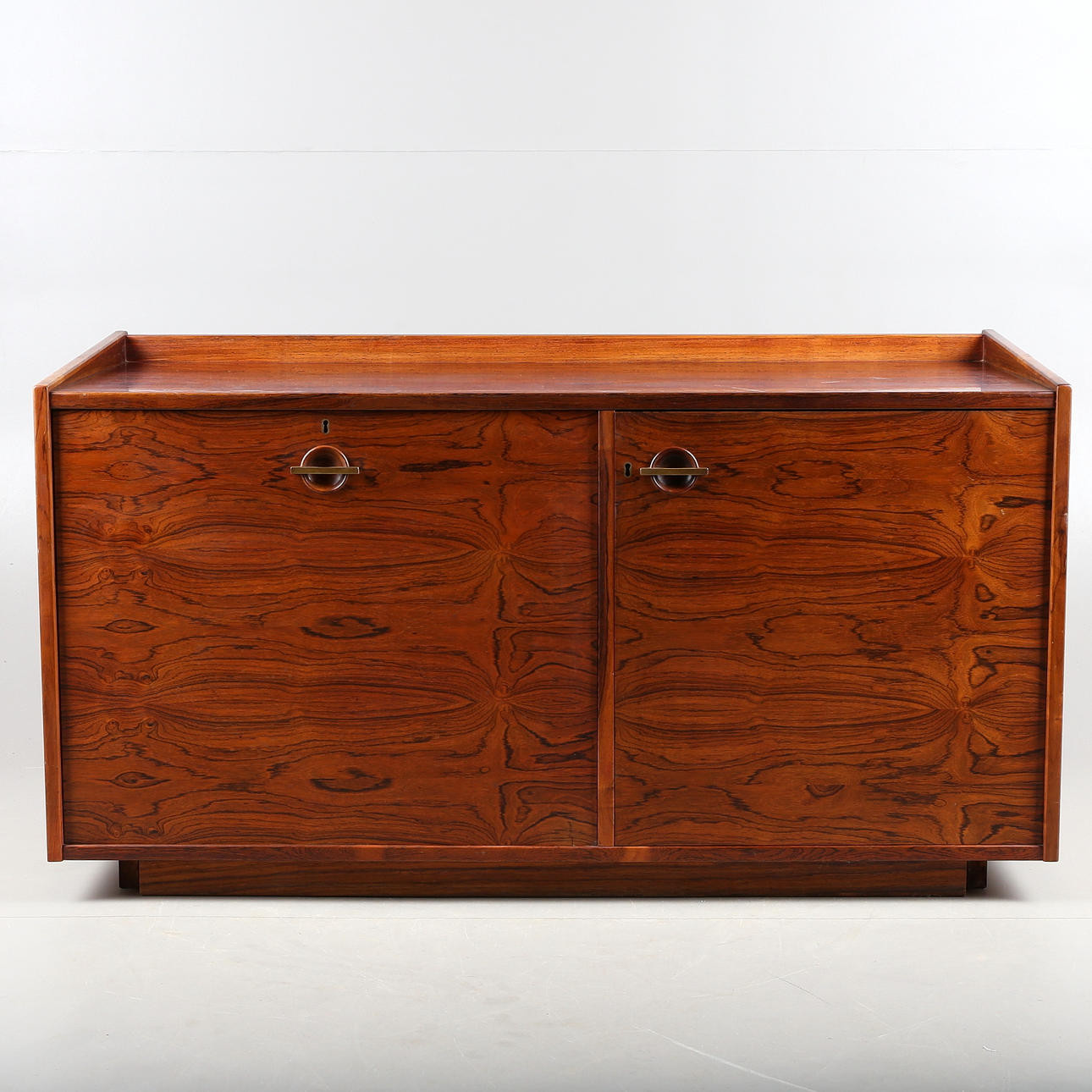 BARSKÅP, "Dan-Bar", med kylning, fanérat trä, Hans Olsen, Danmark, 1960-tal.