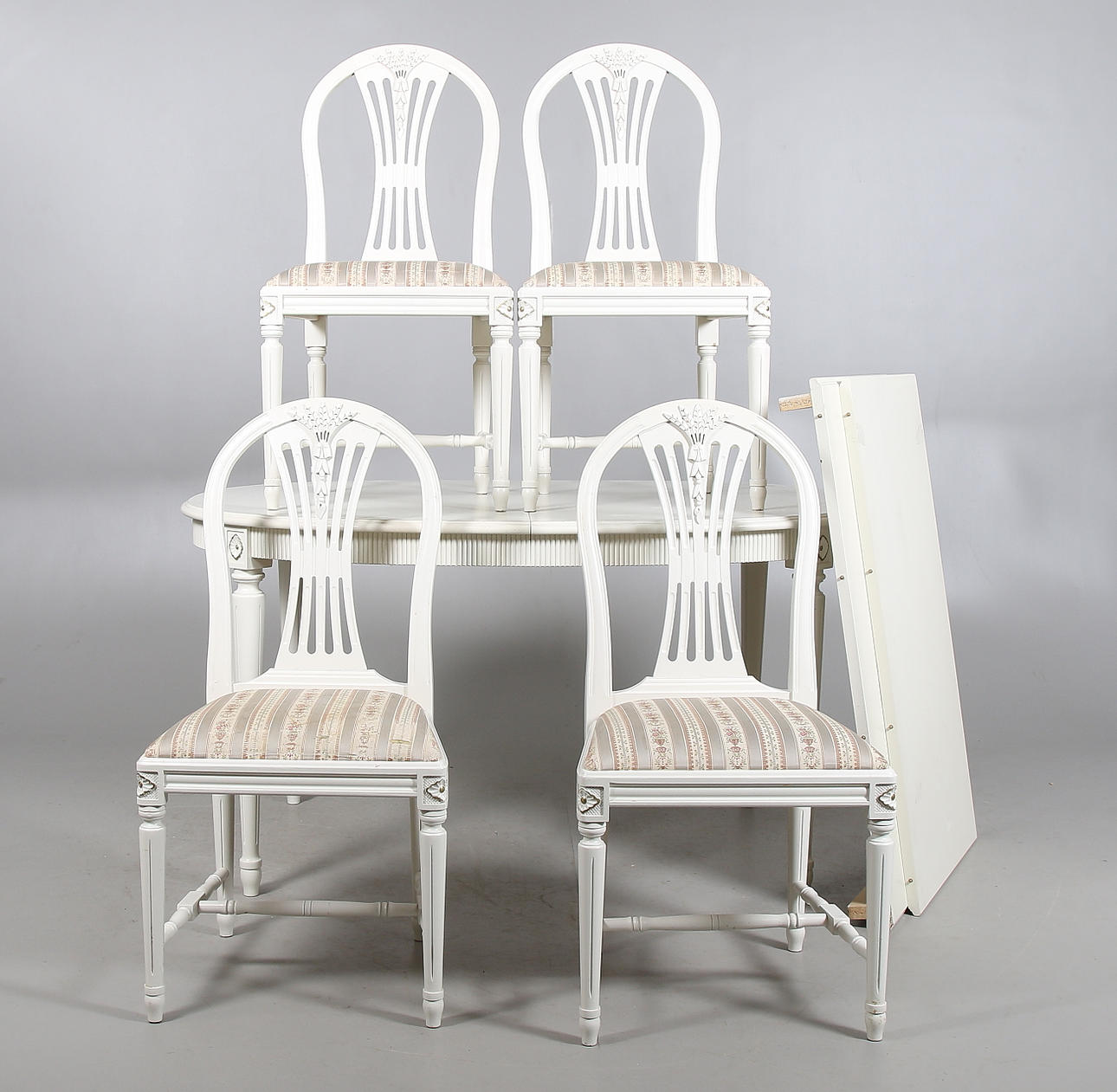 MATGRUPP, 7 delar, Gustaviansk stil. 1900-sista kvartal.