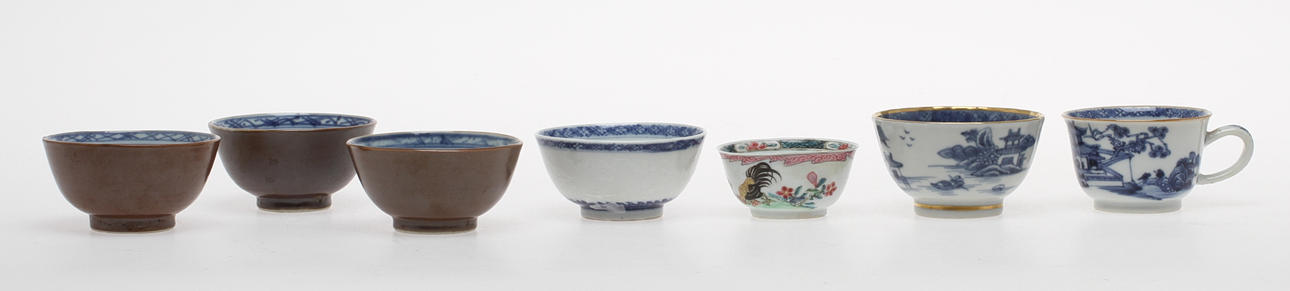 PARTI KOPPAR/VINSKÅLAR, 7 st, porslin, Kina.