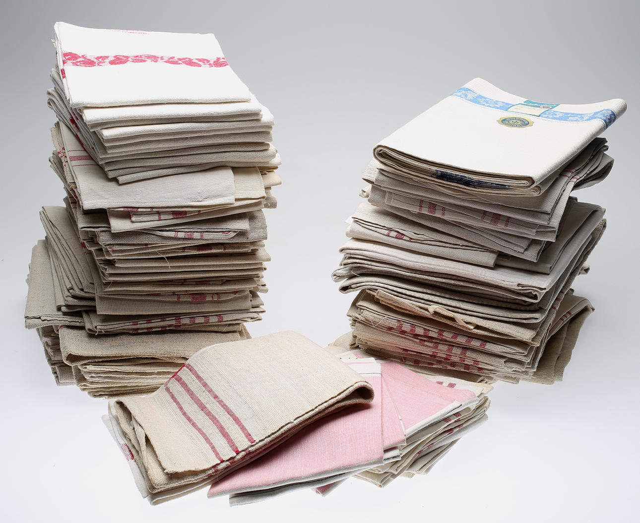 PARTI HANDDUKAR, bl.a linne, 1900-tal.