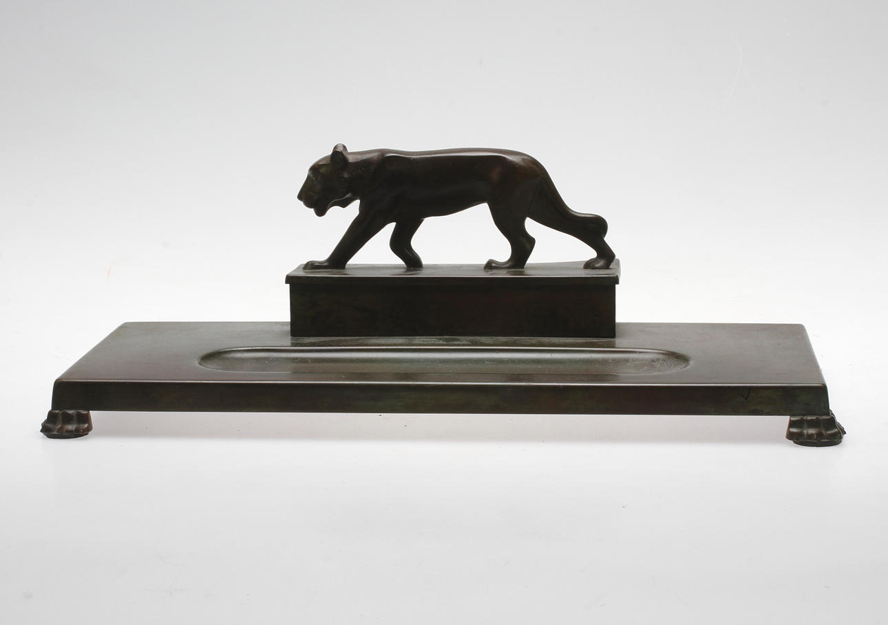 SKRIVBORDSUPPSATS, brons, GAB, Stockholm, 1900-talets första hälft.