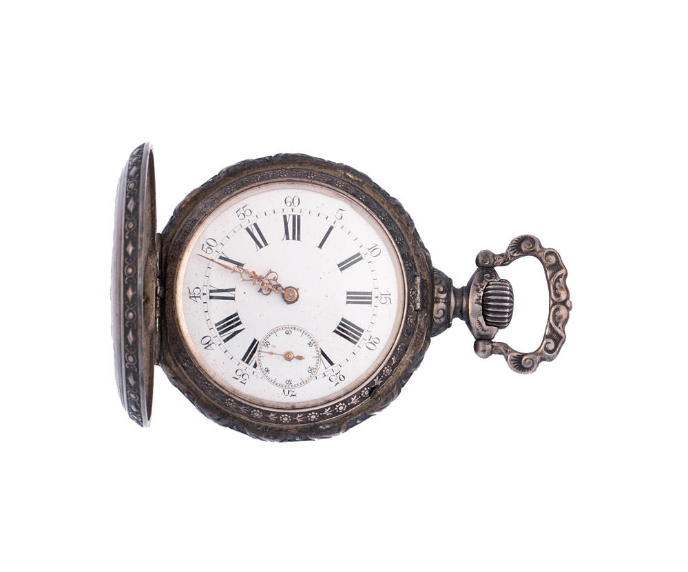 FICKUR MED KLOCKKEDJA. Omkring 1900.