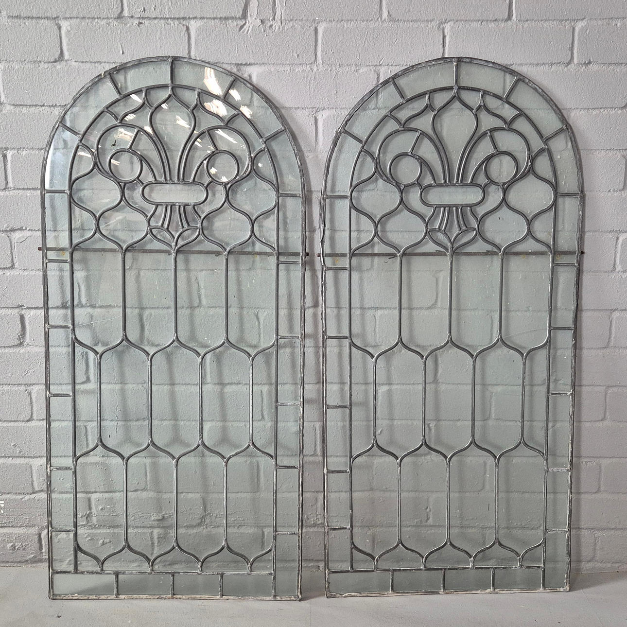 ARCHED WINDOWS, A PAIR. Garden & Architectural - Other - Auctionet