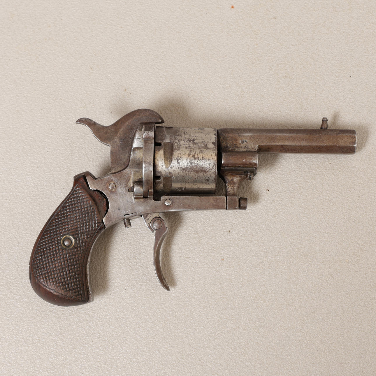 A BELGIAN 7MM PINFIRE SIX SHOT REVOLVER. Weapons & Militaria - Guns ...