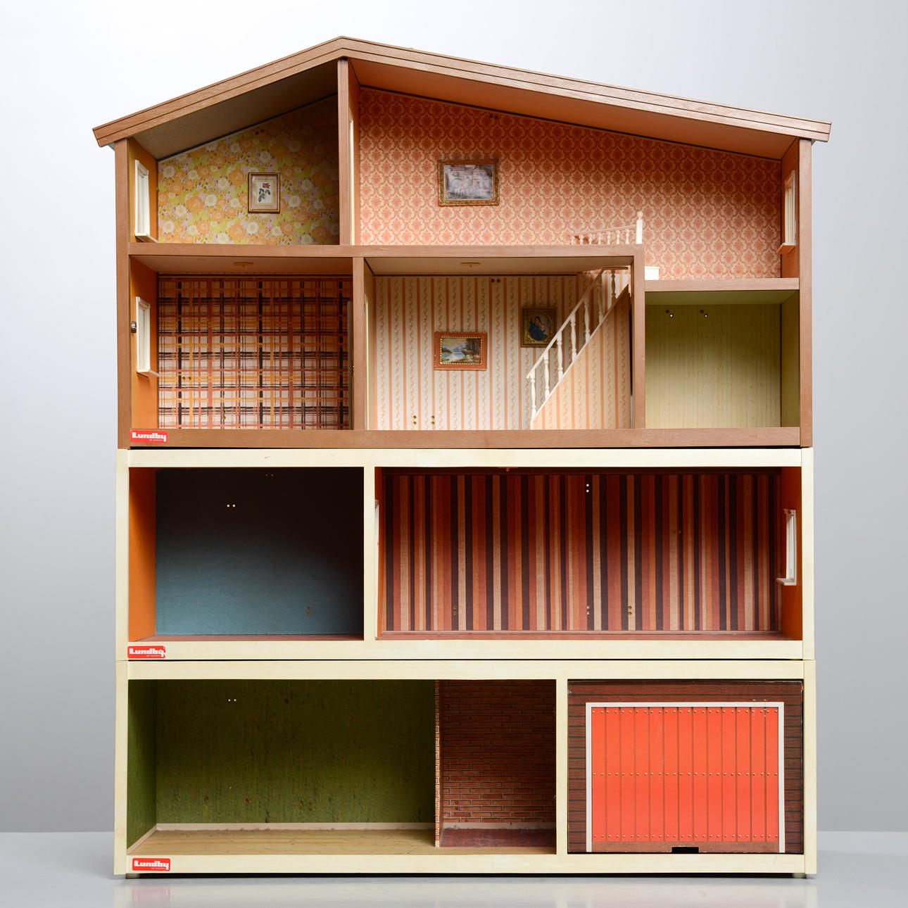 DOCKHUS, Lundby med möbler. Leksaker - Övriga leksaker - Auctionet