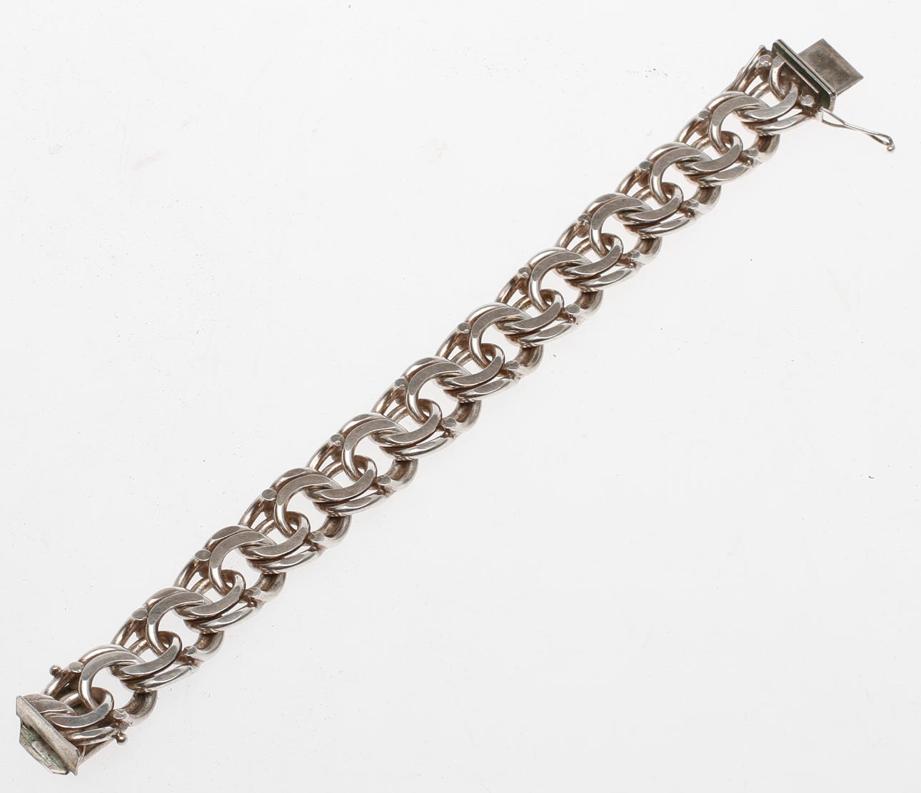ARMBAND, silver, vikt ca 72 gr.