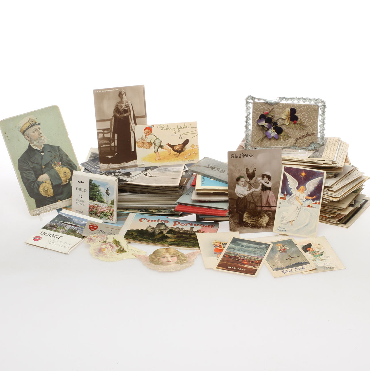 VYKORT / BREFKORT MED MERA, bland annat högtidskort, 1900-tal.