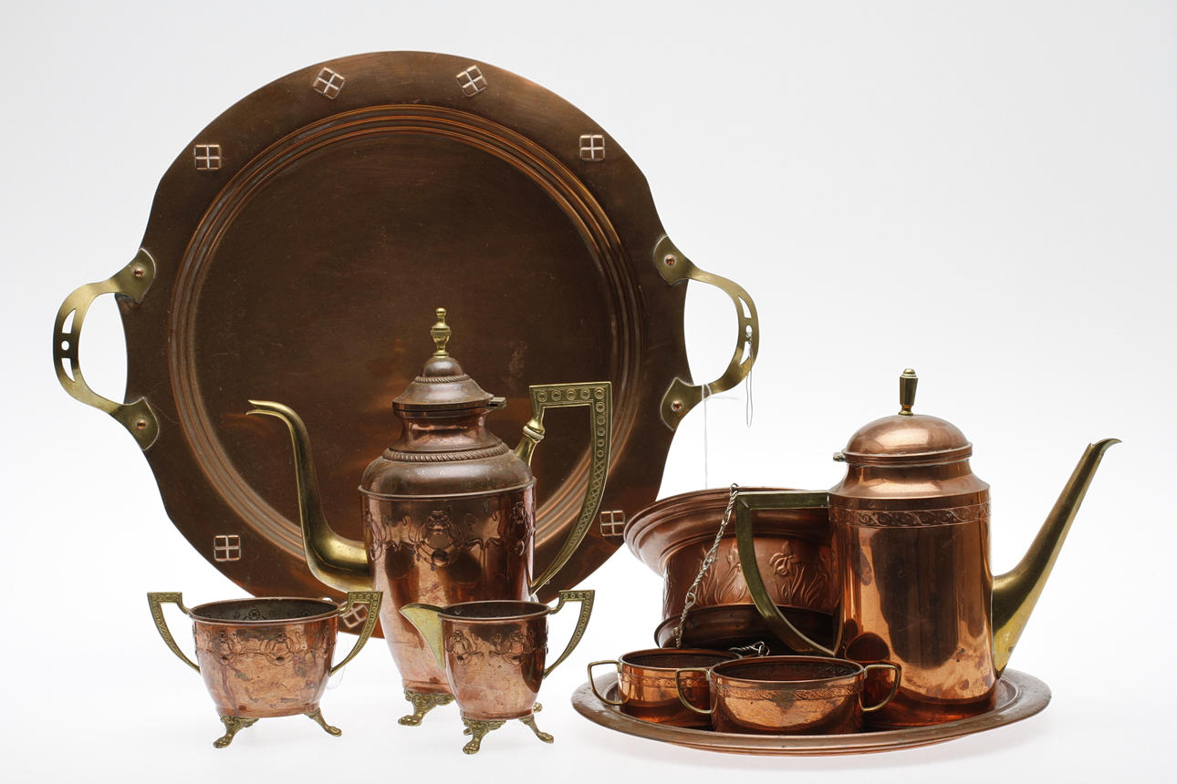 KOPPARFÖREMÅL, 9 delar, bl.a. Knut Eriksson, Eskilstuna, 1900-tal.