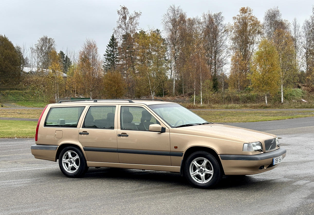 VOLVO 855 2.5, 1996.