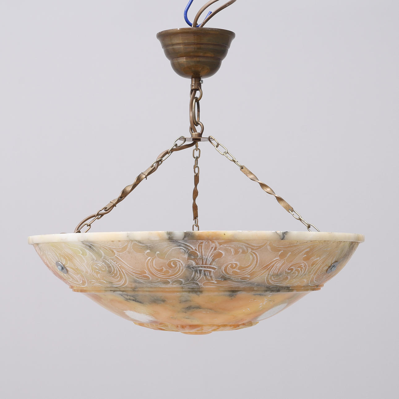 ALABASTER CUP CEILING LAMP, EARLY 20TH CENTURY.