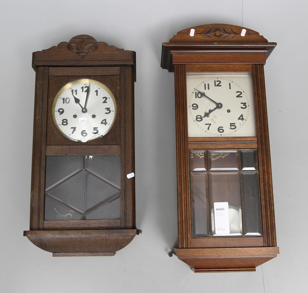 VÄGGUR, 2 st, en märkt Volta Gong, 1900-tal.