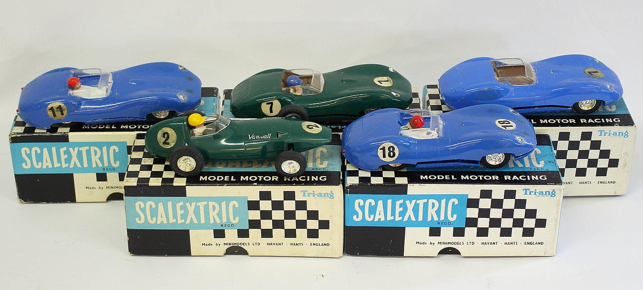 BILBANEBILAR, 5 st, Scalectrix, vintage.