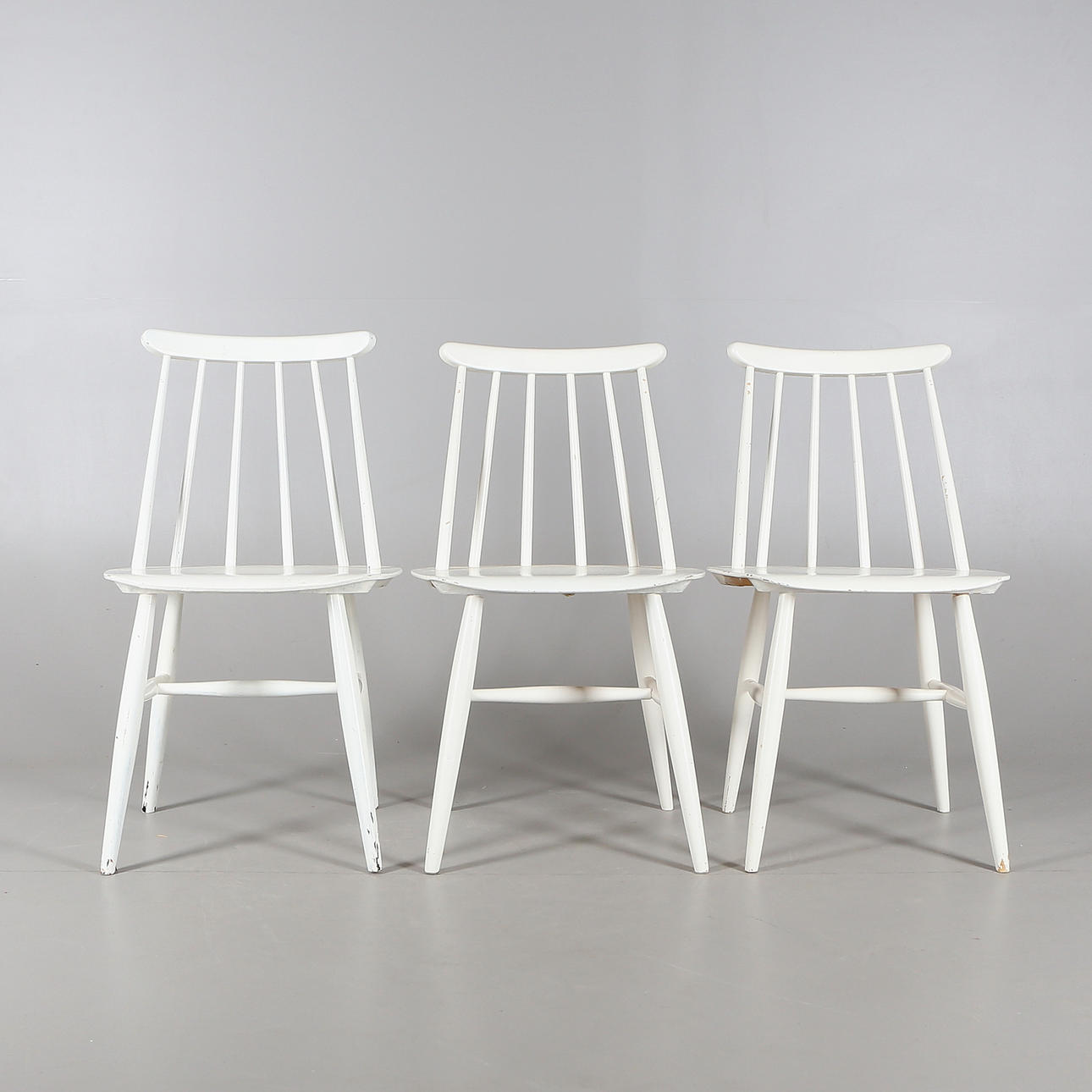 STOLAR, 3 st, "Fanett", Ilmari Tapiovaara för Edsbyverken, 1900-talets andra hälft.