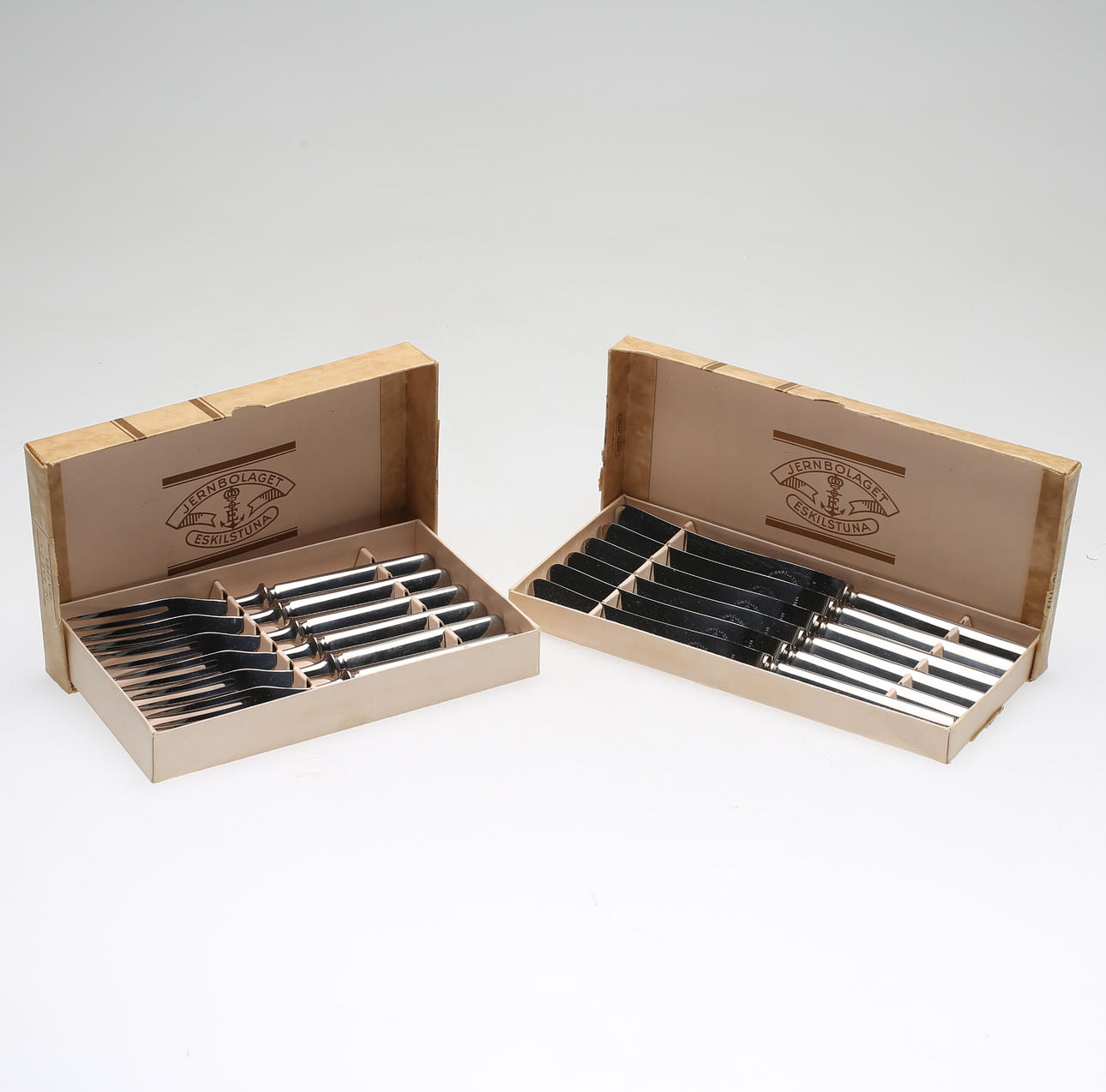 BESTICKSDELAR, 6 + 6 knivar & gafflar, Jernbolaget, Eskiltuna.