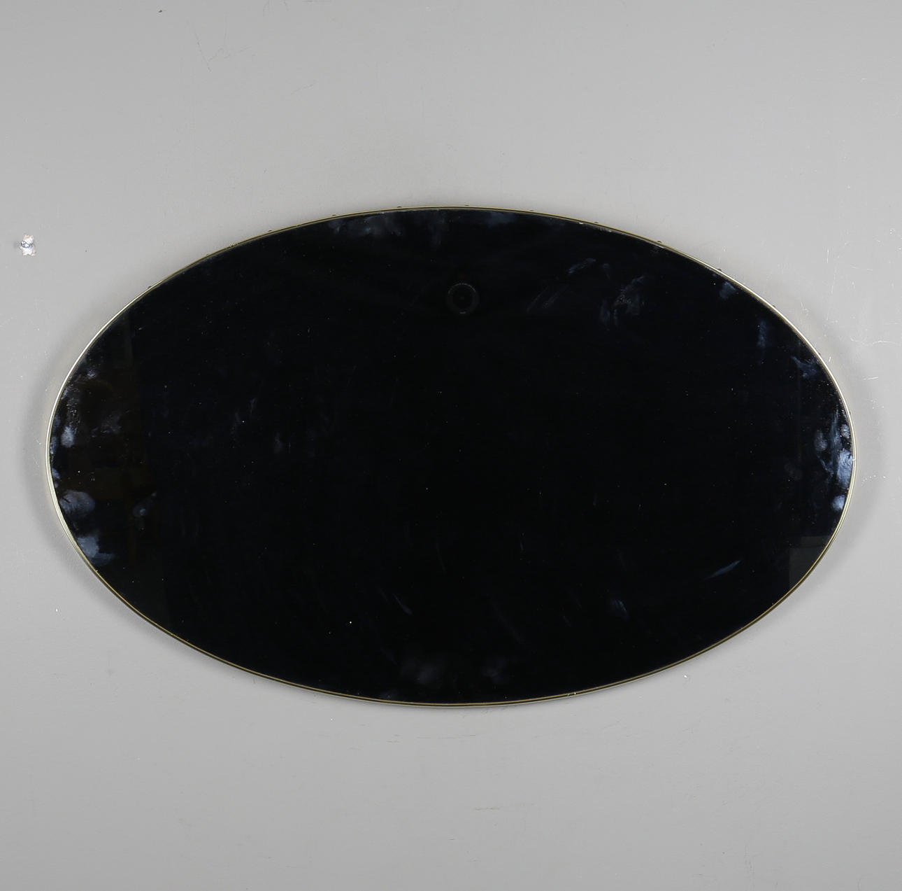 SPEGEL, oval, 1900-talets andra hälft.