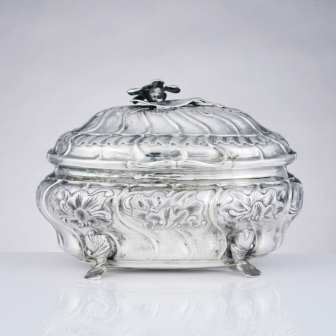 PETTER LINDSTRÖM (active in Strömstad). A silver rococo sugar box, 1764 ...