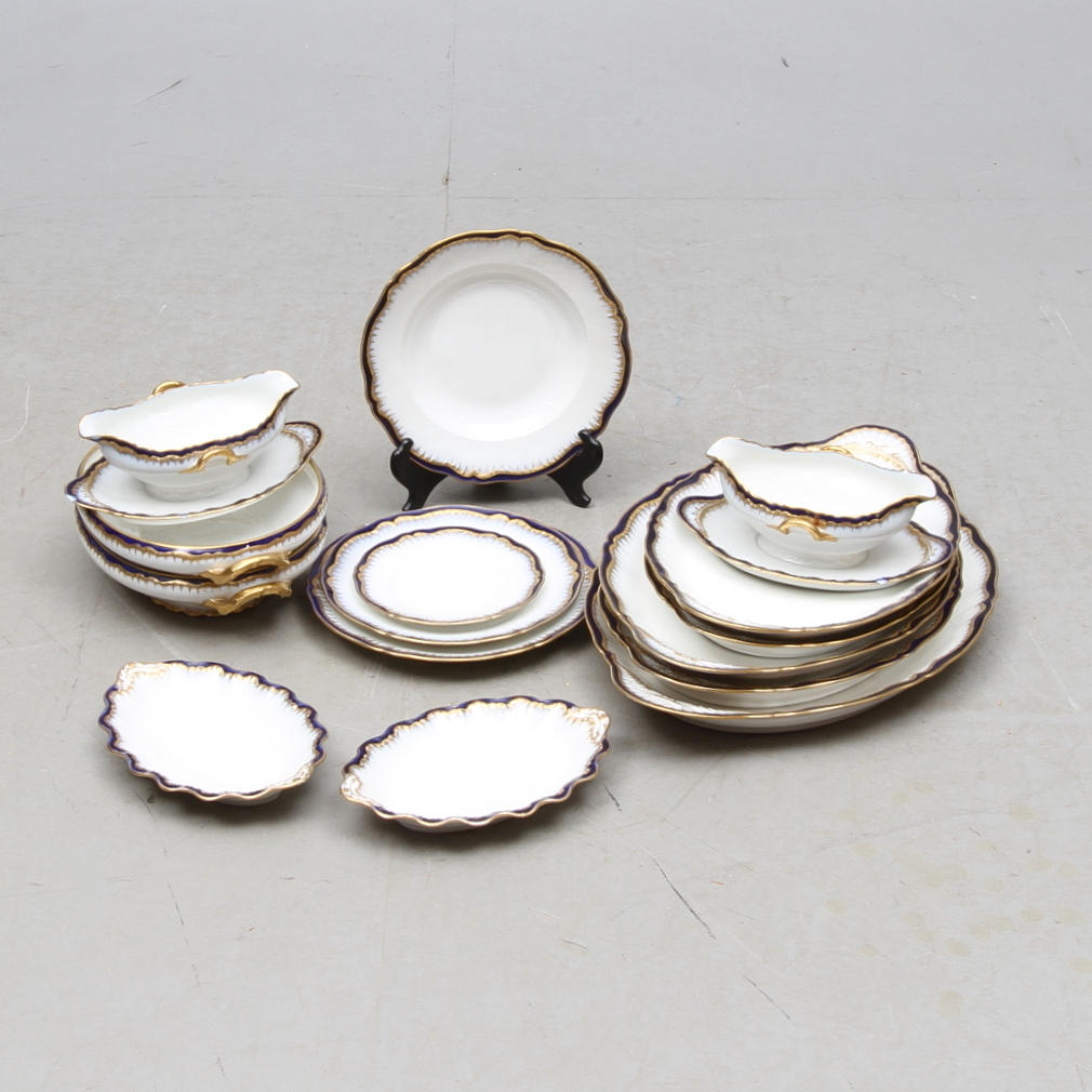 MATSERVIS, ca 106 delar, porslin, Theodore Haviland, Limoges Frankrike för Nordiska Kompaniet.