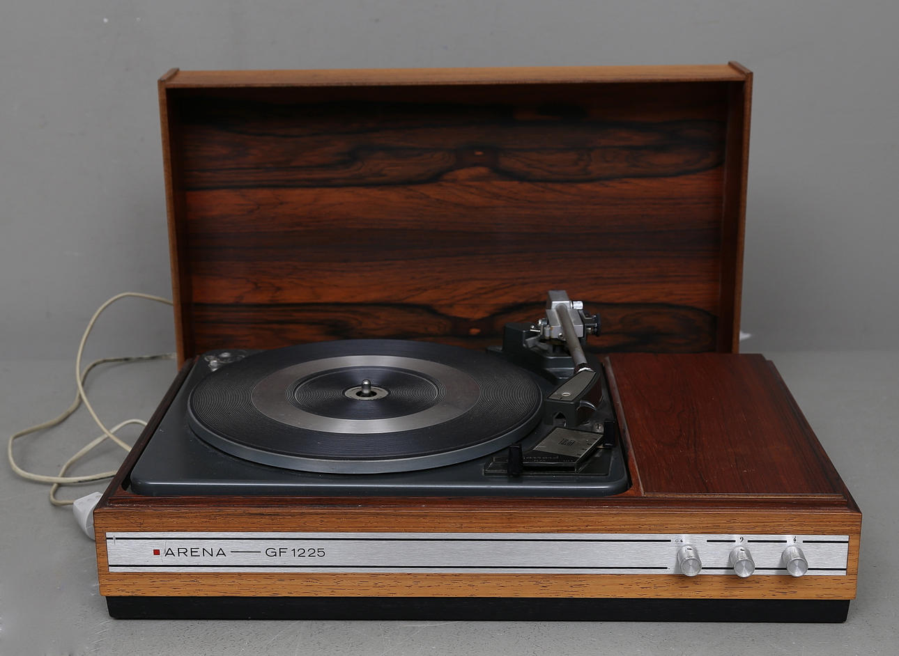 SKIVSPELARE, Arena GF 1225.