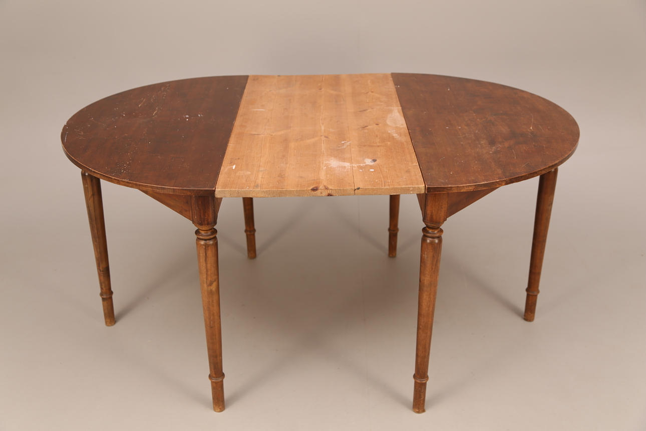 HALVMÅNEBORD, ett par, furu, iläggsskiva, 1800-tal.