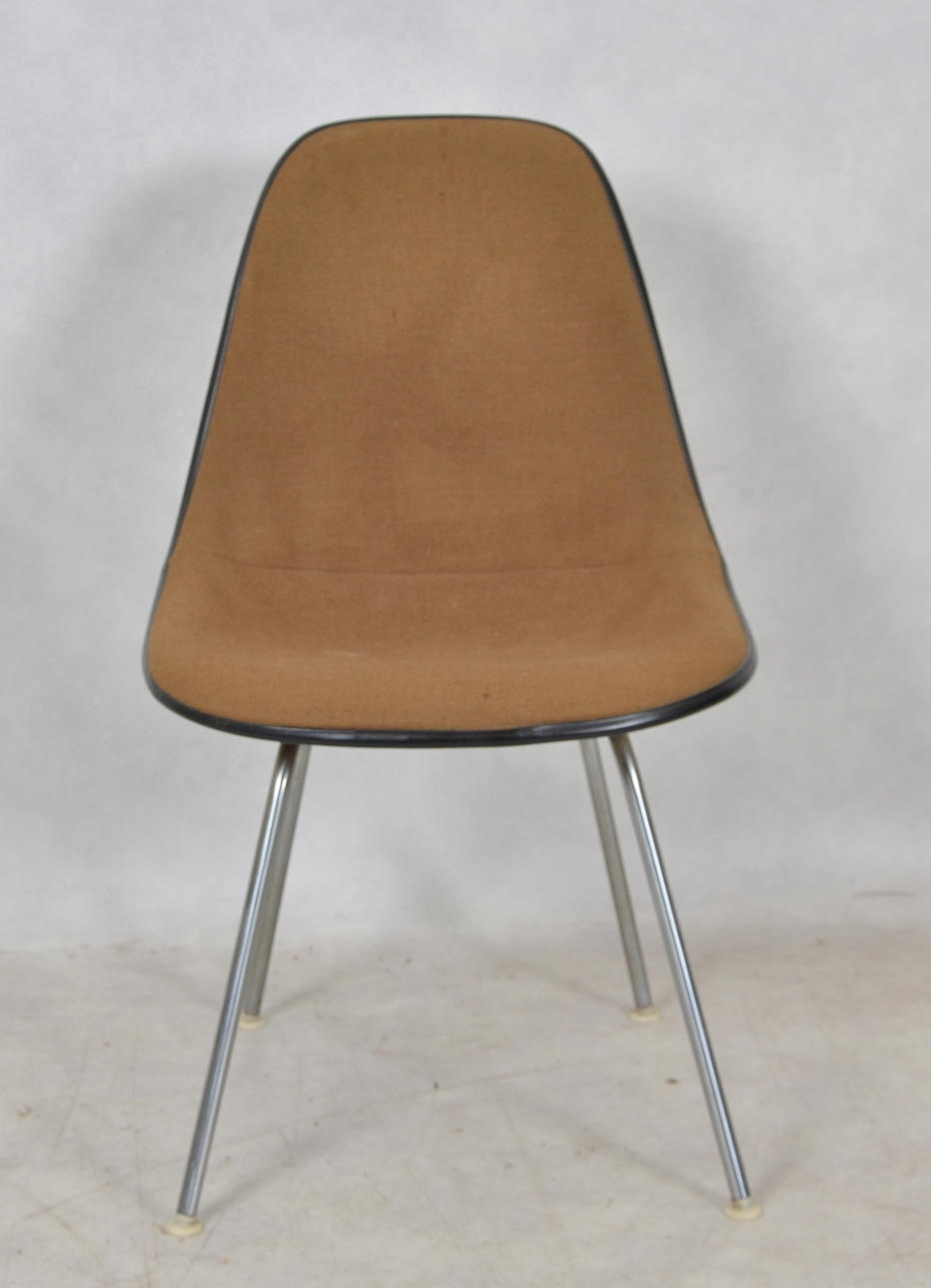 STOL, Charles Eames, för Herman Miller.