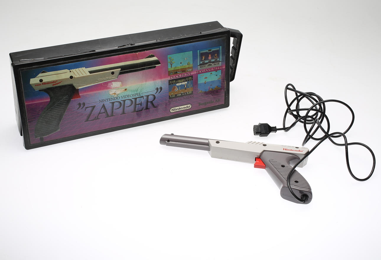 NINTENDO "ZAPPER", 1985.