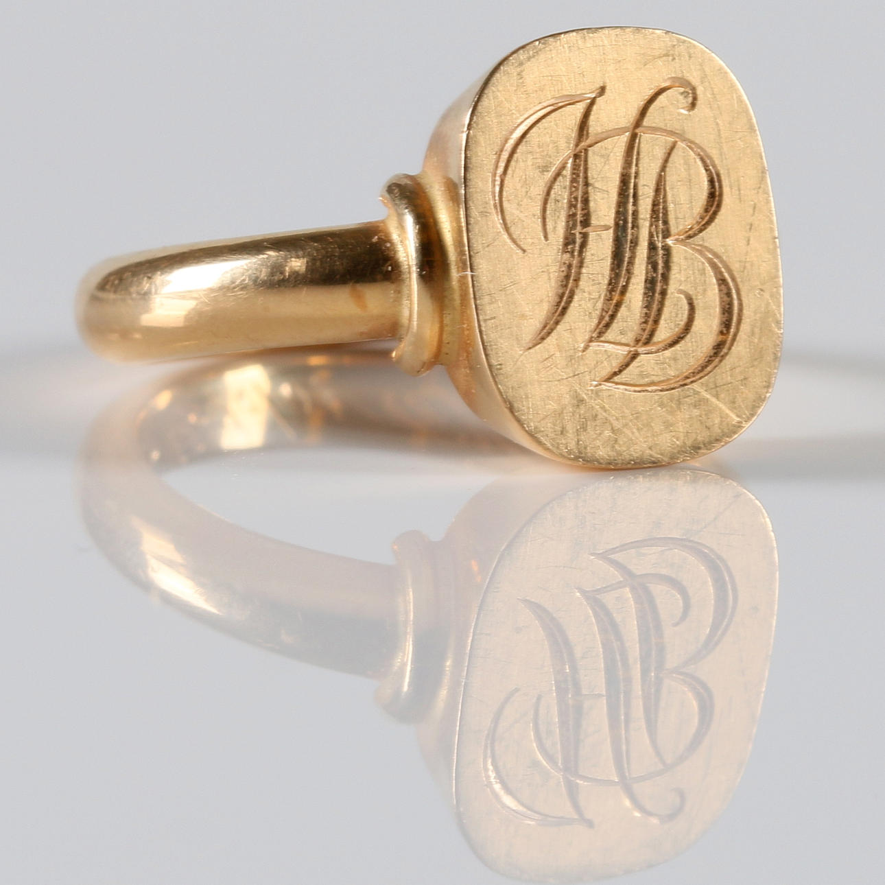 KLACKRING, 18k guld, Dahlgren Klas E, Ulricehamn, vikt ca 11,08 gram.