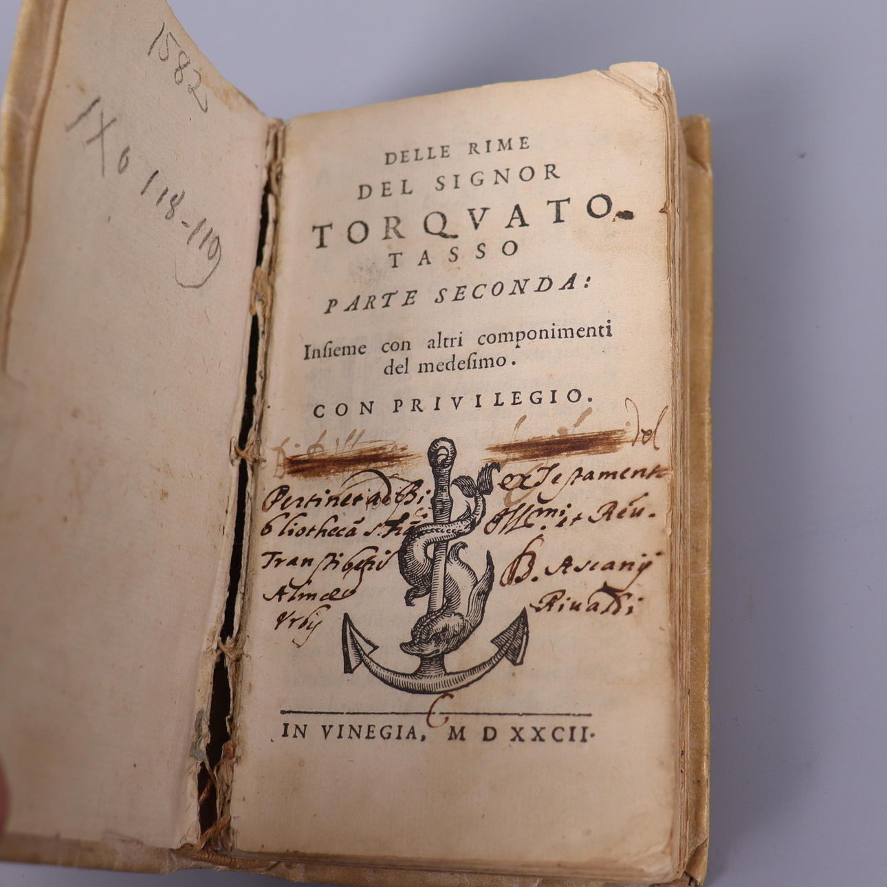 BOK, Tasso, Torquato, Delle rime del signor Torquato Tasso. Parte Seconda insieme con altri componenti del medesimo Venice 1582.