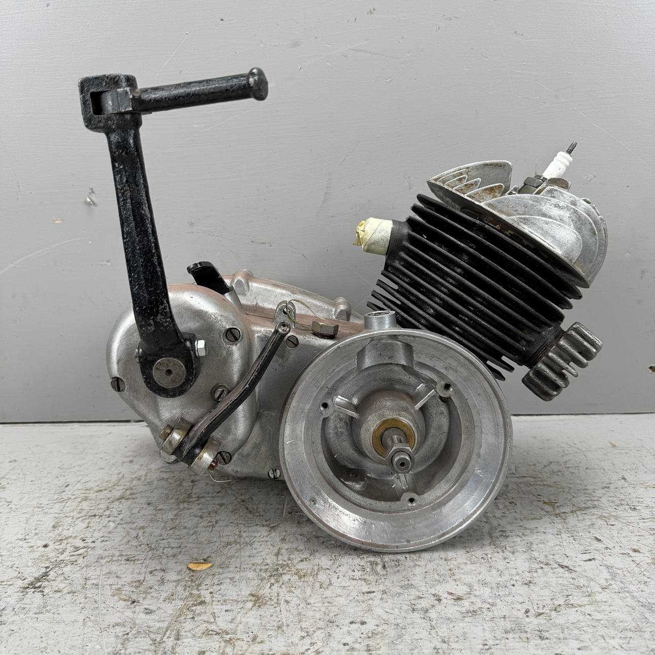 JB, motor, 128cc, 1950-tal.