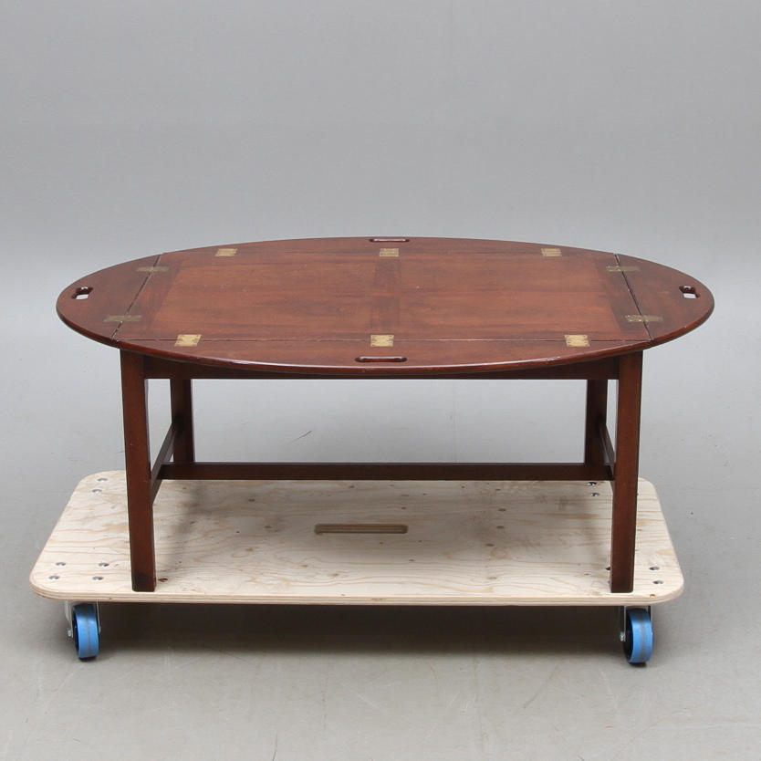 BUTLERSTRAY, engelsk stil, 1900-tal.