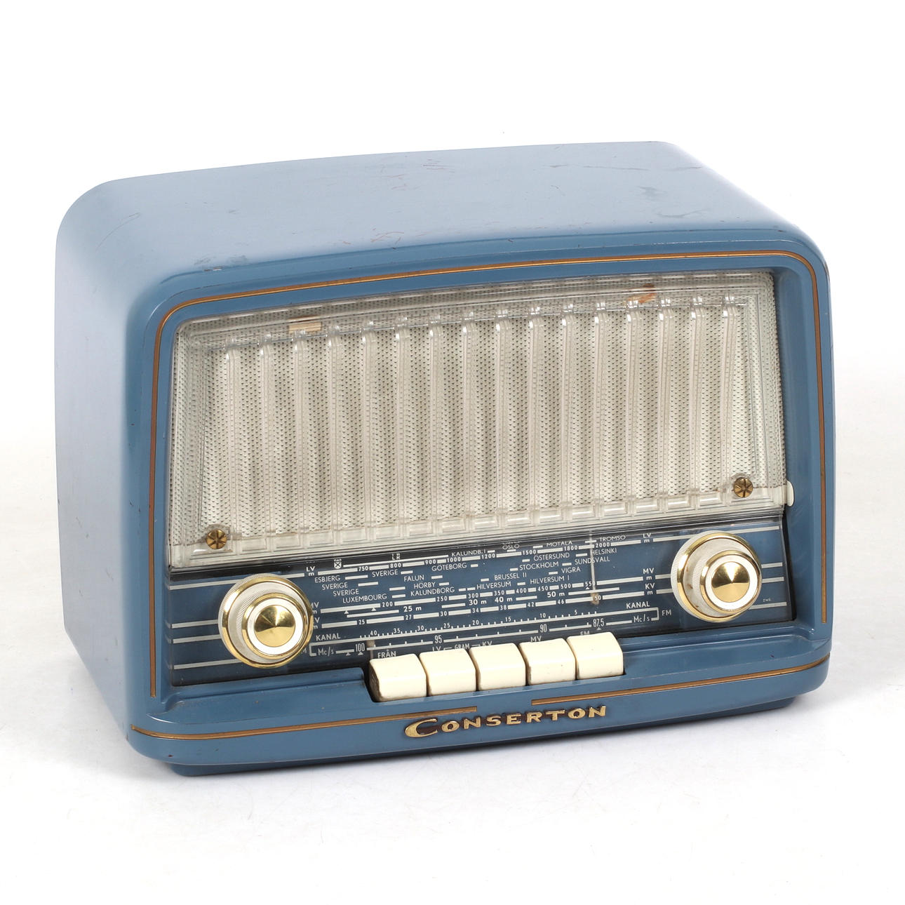 A plastic lining radio, Conserton, mid 20th century.