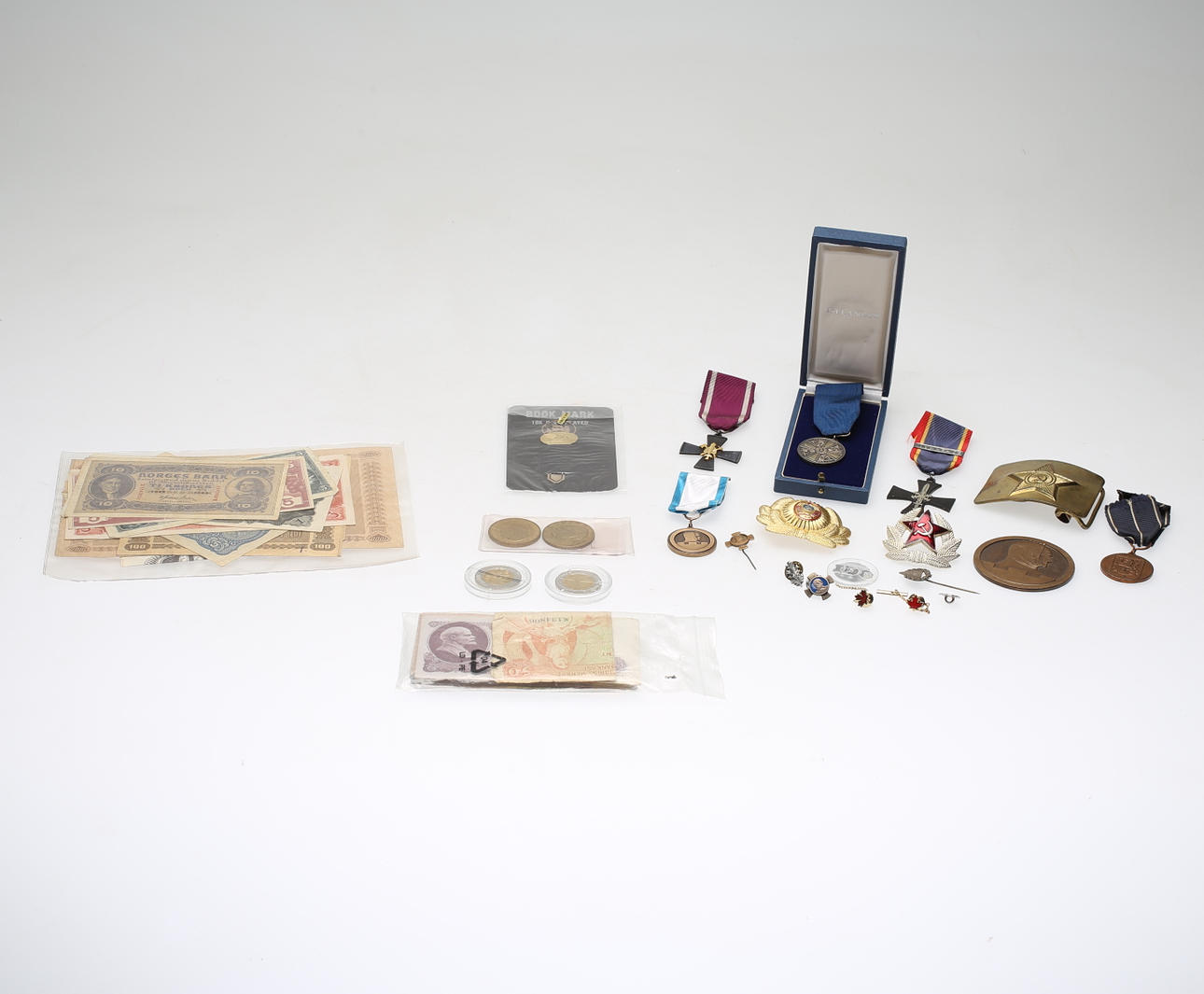 MYNT/ SEDLAR samt MEDALJER, 1900-tal.