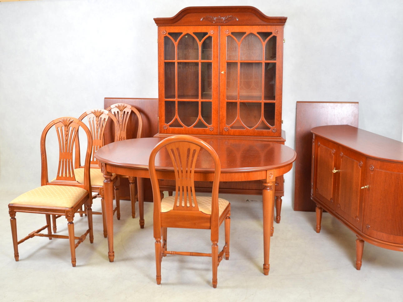 MATSALSMÖBEL, 9 delar, mahogny, gustaviansk stil.